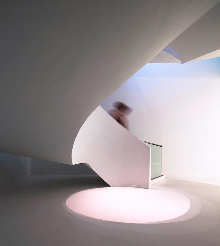 Sculptural staircase 06