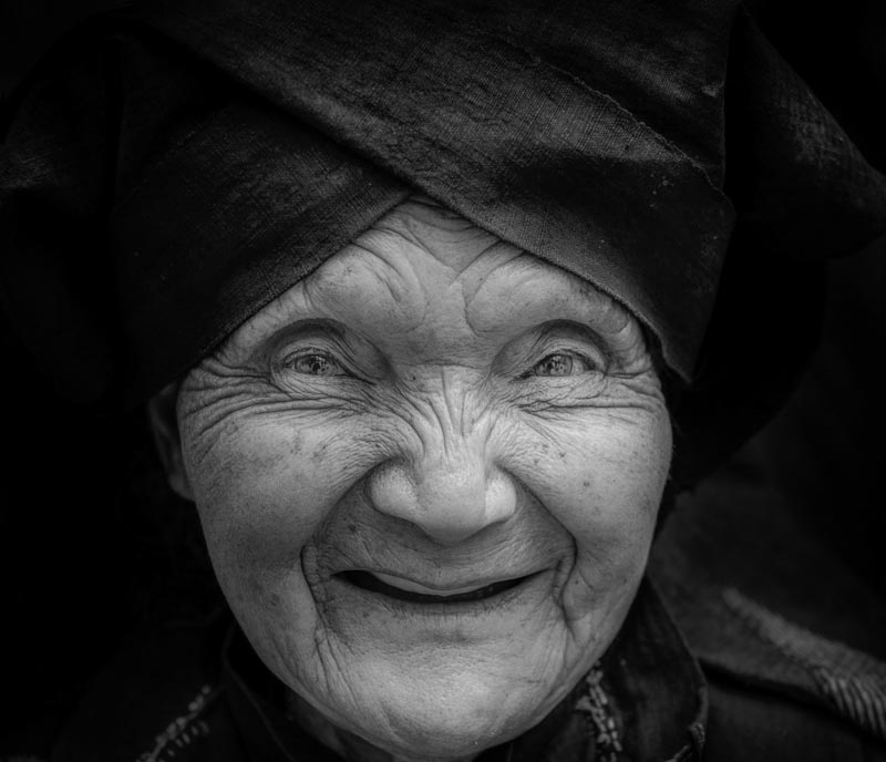 Zhuang ethnic elder amid the pandem