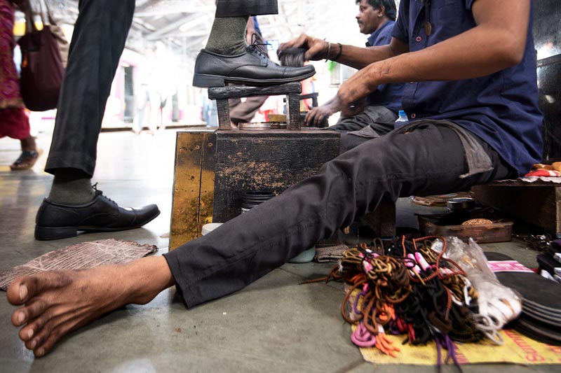 Shoe shine service