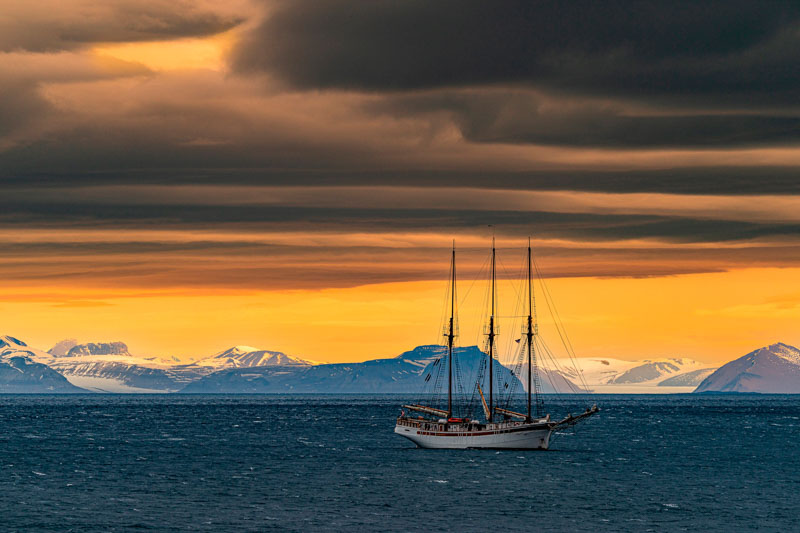 Sailing boat  at svaldbard
